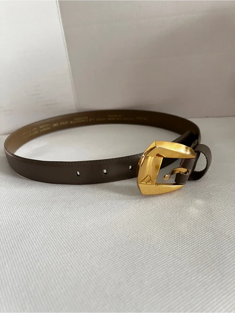 Vintage Liz Claiborne Full-Grain Leather Gray Belt Gold Tone Hardware Buckle M